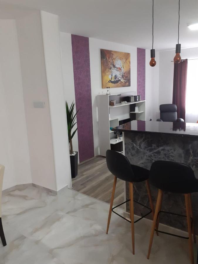 זרנג'נין Infinity Spa מראה חיצוני תמונה